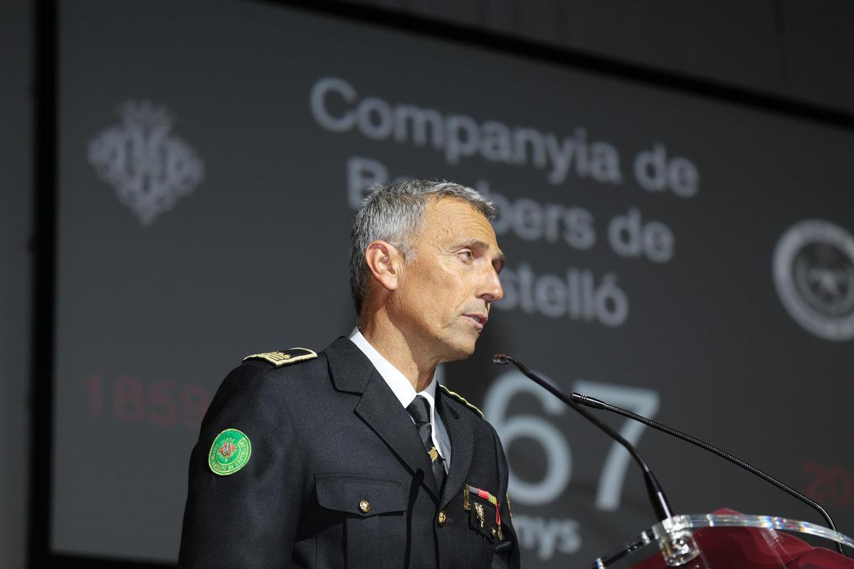 El Cuerpo de Bomberos de Castelló celebra a su patrón. Estos son todos los homenajeados en el acto