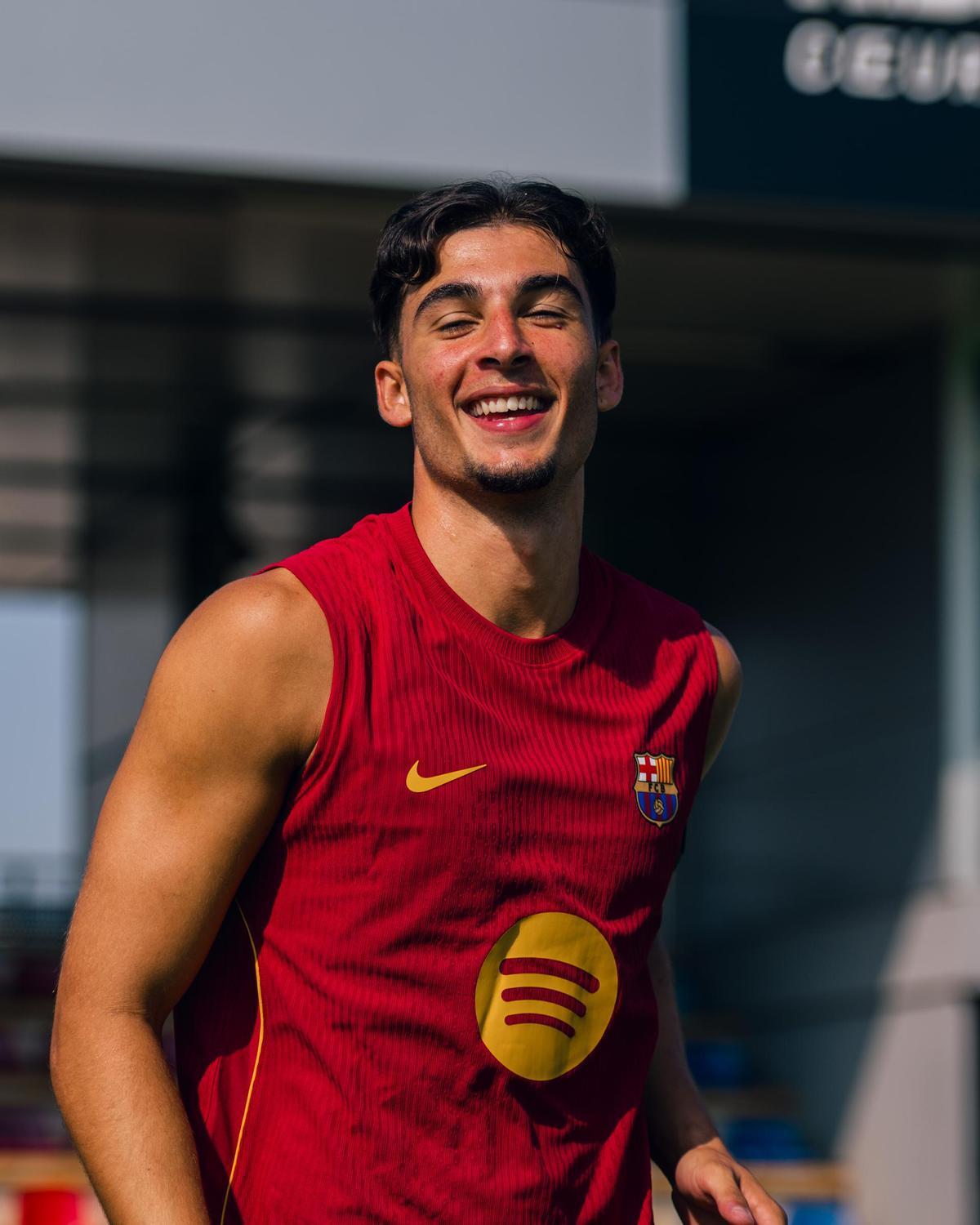Las mejores imágenes del primer entrenamiento del FC Barcelona para preparar la temporada 2026/27