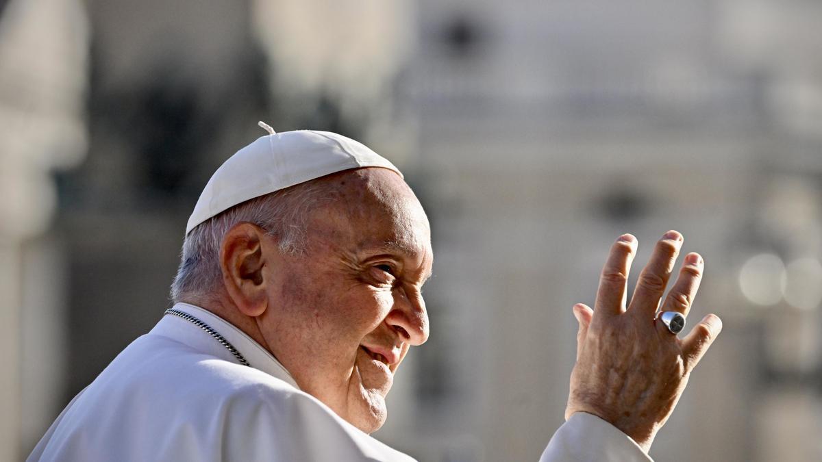 El Papa Francisco recuerda a Benedicto XVI a un año de su muerte
