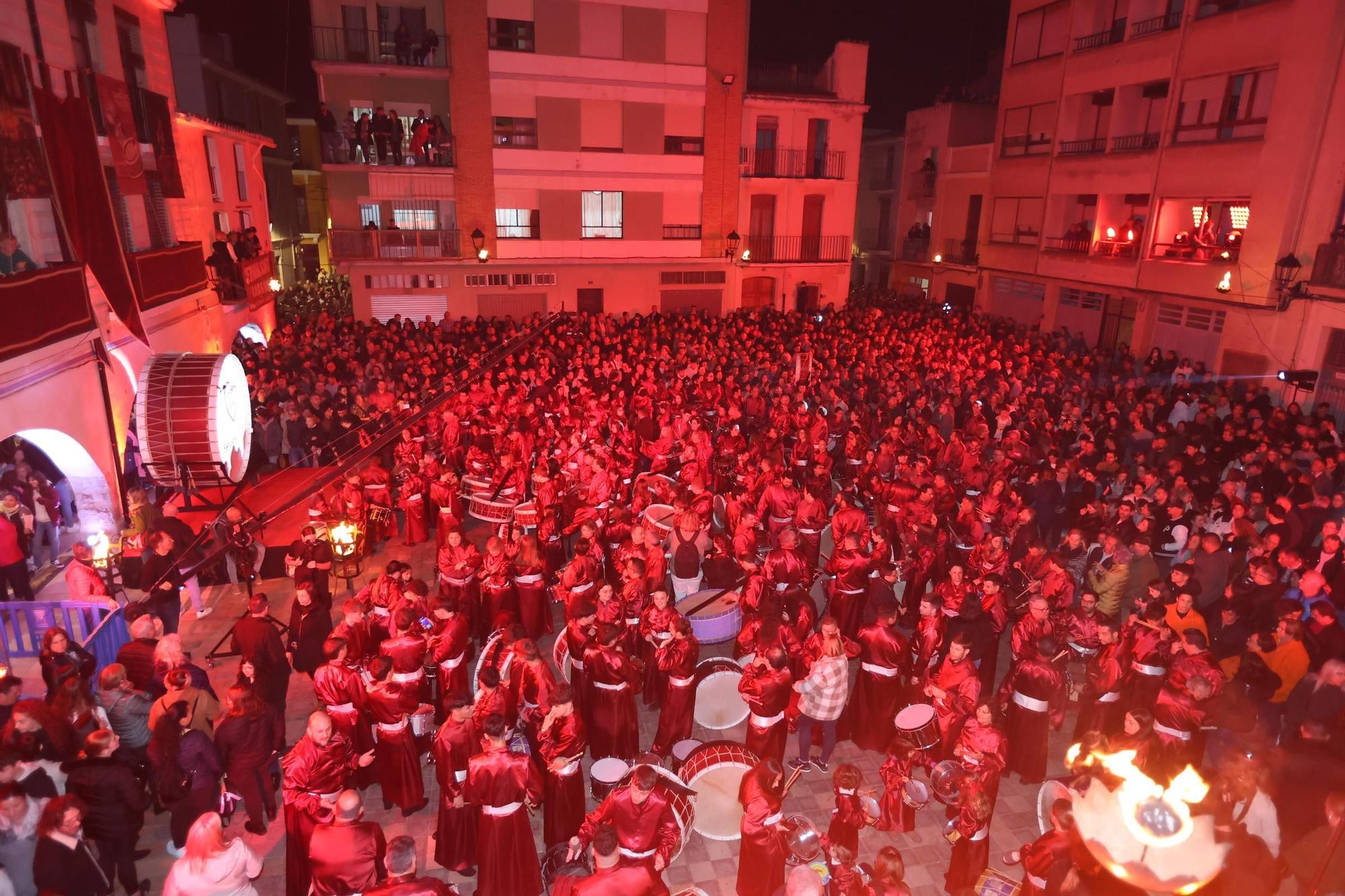 Las imágenes de la rompida de la hora en Almassora con Marcelino como protagonista