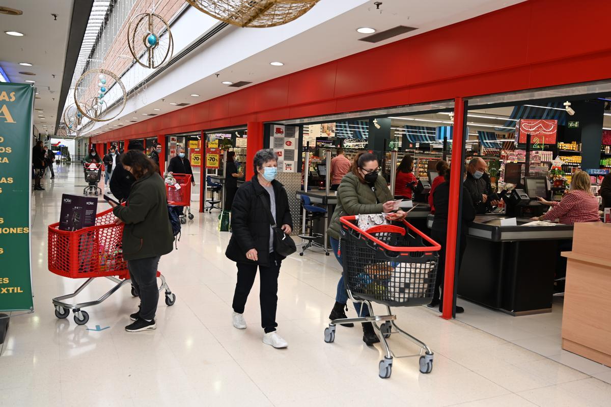 Inauguración do novo hipermercado nas instalacións da superficie comercial, o pasado mes de novembro.