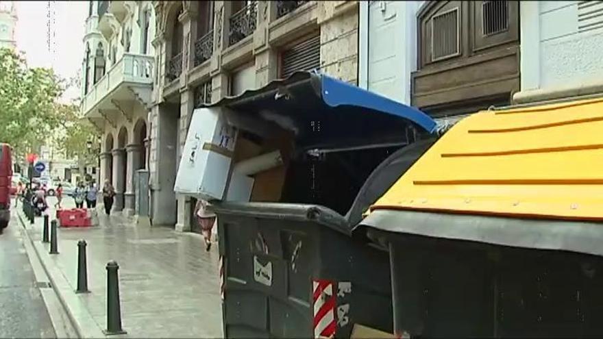 Encuentran un bebé recién nacido en un contenedor de basura en Valencia