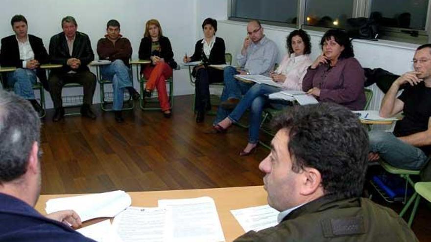 Los miembros de la entidad se reunieron el miércoles en el Auditorio de Lalín.