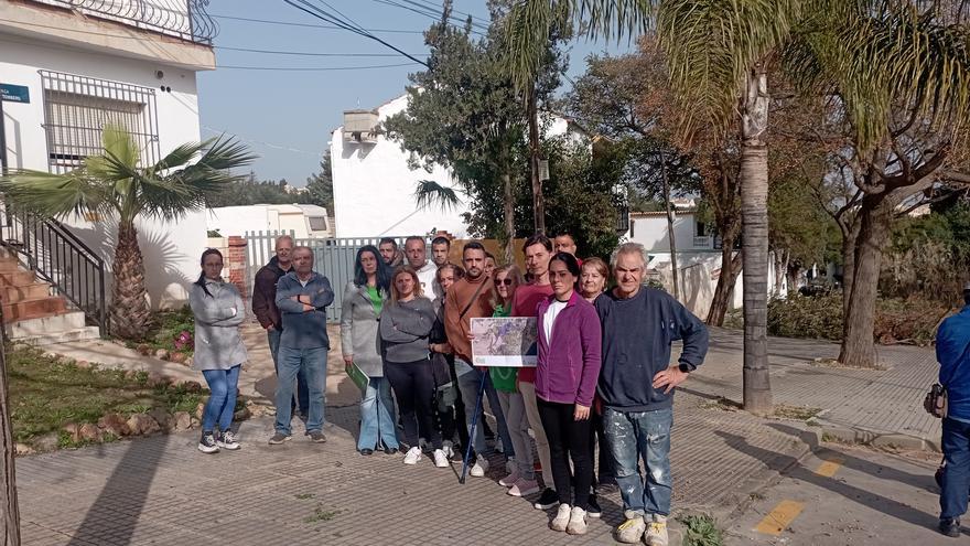 Rojas-Santa Tecla: Familias a la calle por una urbanización de lujo