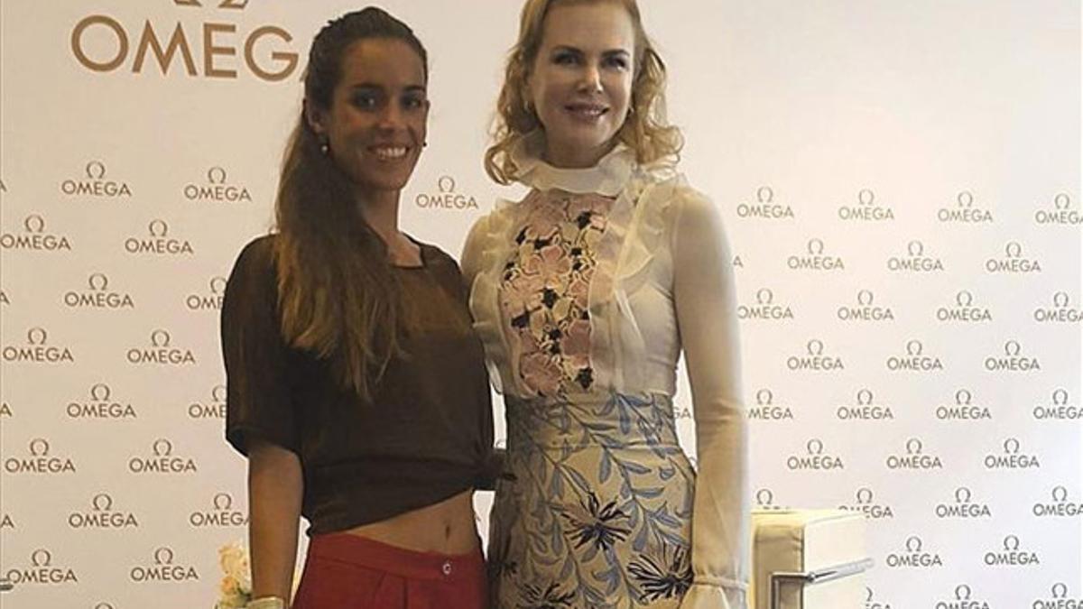 Ona Carbonell posa junto a Nicole Kidman