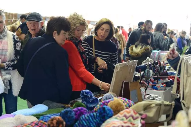 Las fotos del mercado ecológico y artesanal de Bueu 2018