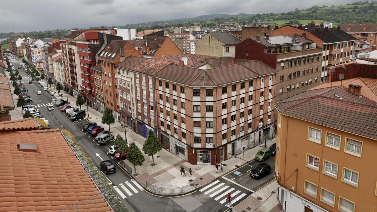 Vista de la avenida de Torrelavega y las manzanas adyacentes.