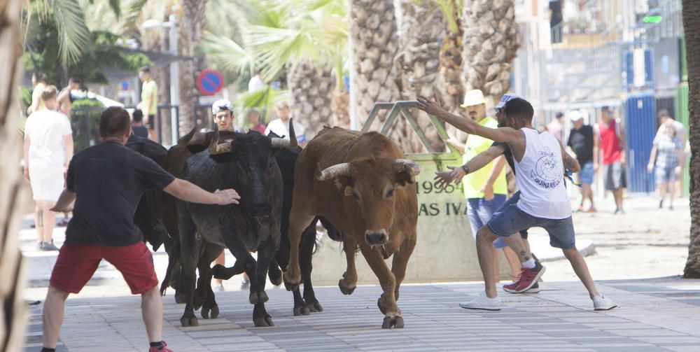 El Grau vive un multitudinario día de Sant Pere