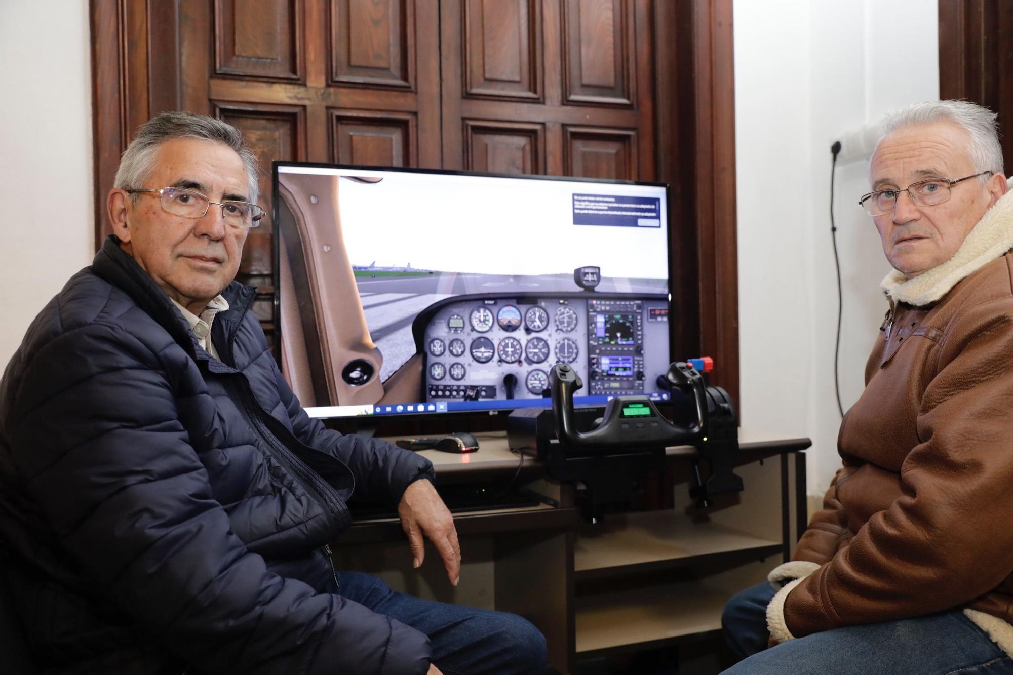 Una historia de la aviación en miniatura: así es la exposición de maquetas de la Delegación de Defensa