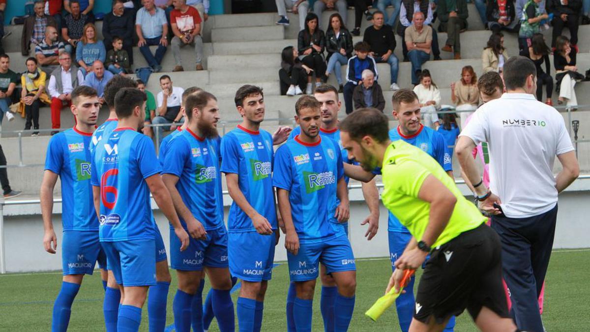 La UD Barbadás disputará el partido ante Valladolid en O Couto.  | // I.O.