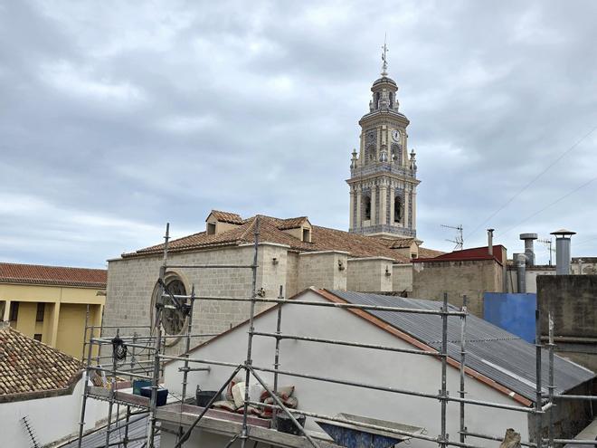 Así se ve el "nuevo" campanario de la Colegiata de Gandia