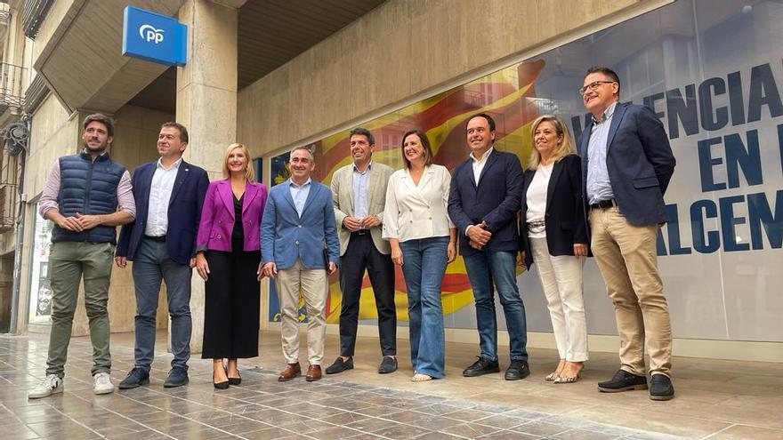 Mazón sitúa a Miguel Barrachina y Macarena Montesinos al frente de su núcleo duro