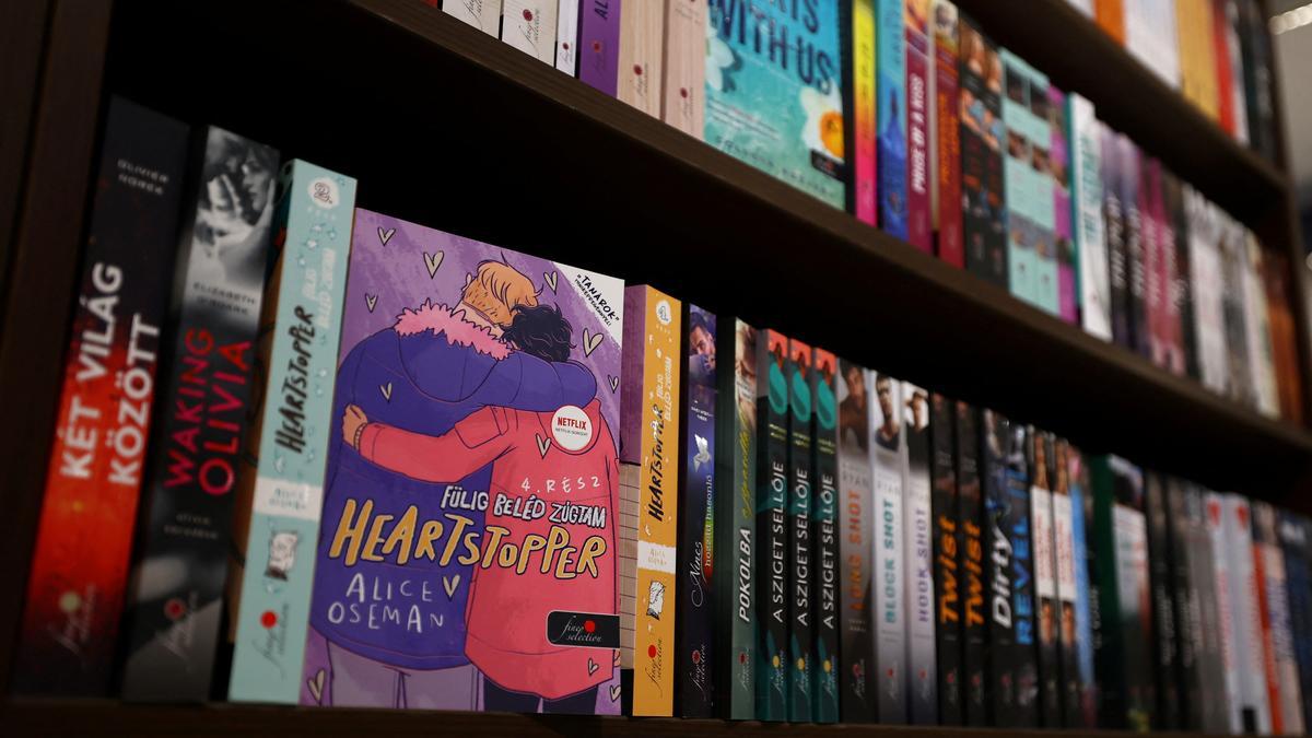 HUNGARY-LGBT/BOOK Heartstopper, de Alice oseman