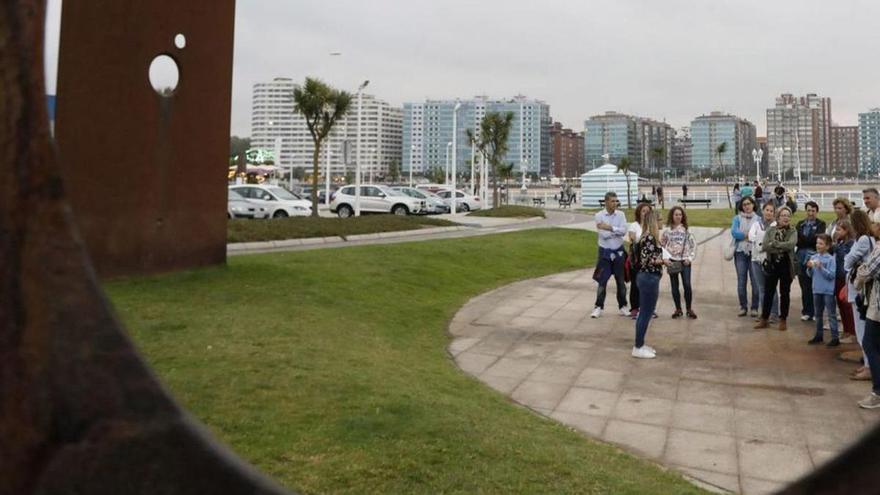 El paseo, visto desde las «Chaponas». | Ángel González