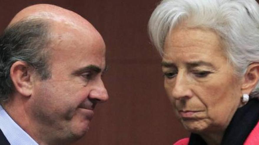 Luis de Guindos y Christine Lagarde, en una reunión del Ecofin.