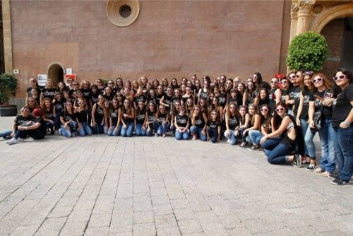 Coreografía contra el cáncer de mama