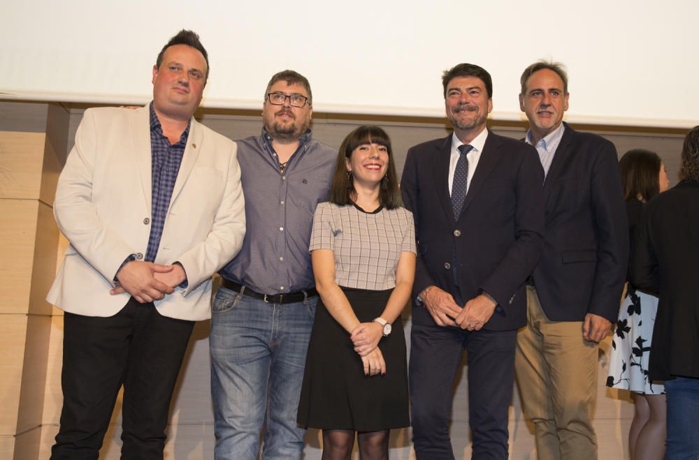 Presentación del documental "Almas de fuego" en el Club Información