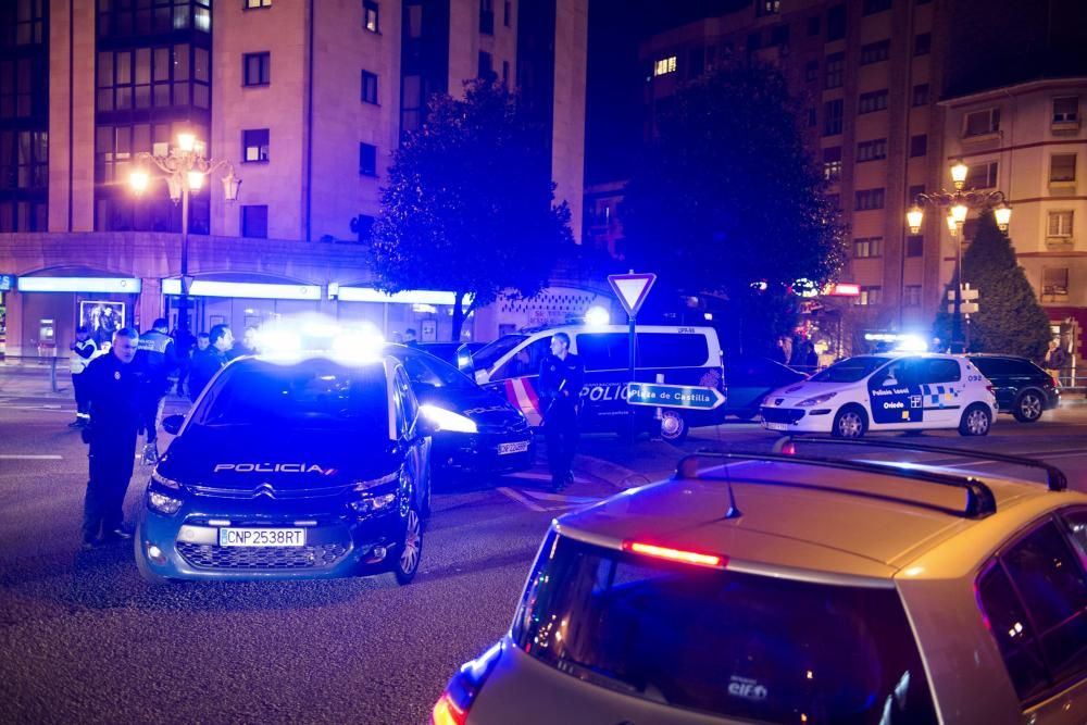 Accidente de tráfico en la rotonda de San Lázaro, en Oviedo