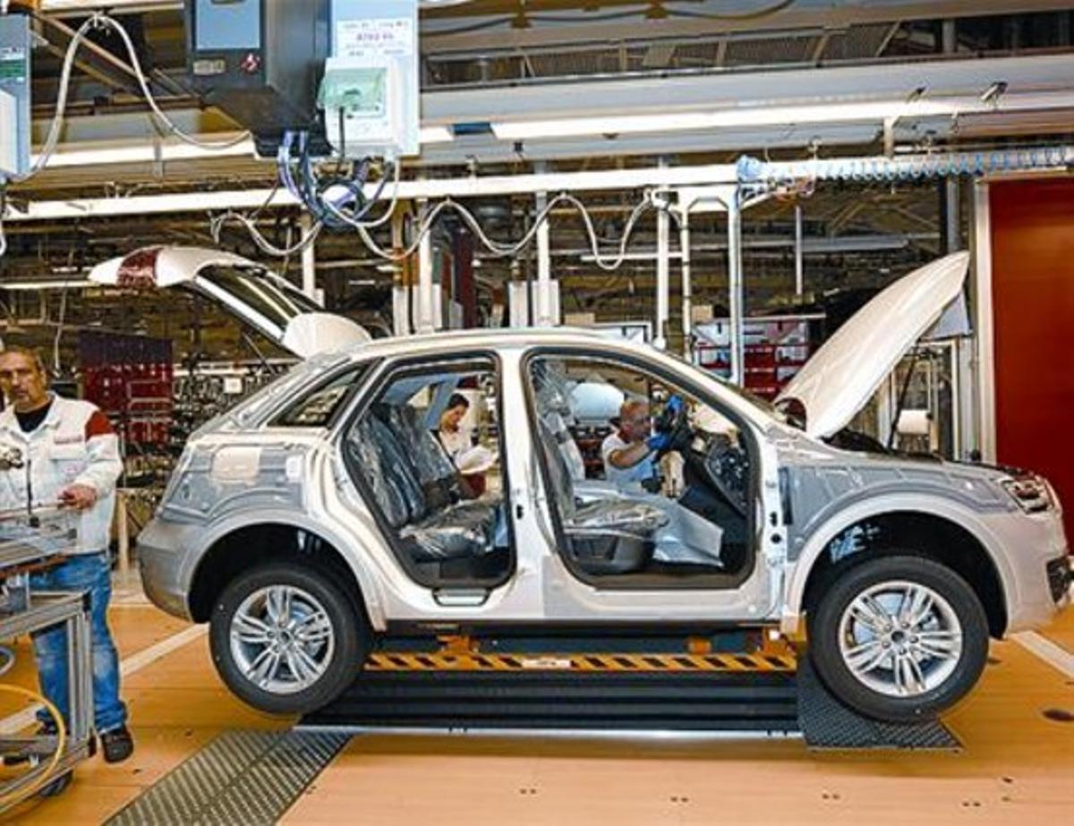 Línia de producció de l’Audi Q3 a Martorell. Línia de producció de l’Audi Q3 a Martorell.