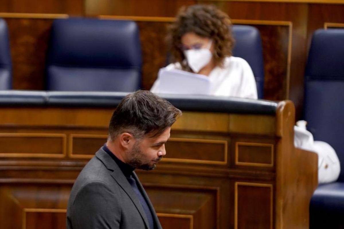 El Govern planteja a ERC donar ajudes a les plataformes perquè assumeixin la quota obligatòria en català