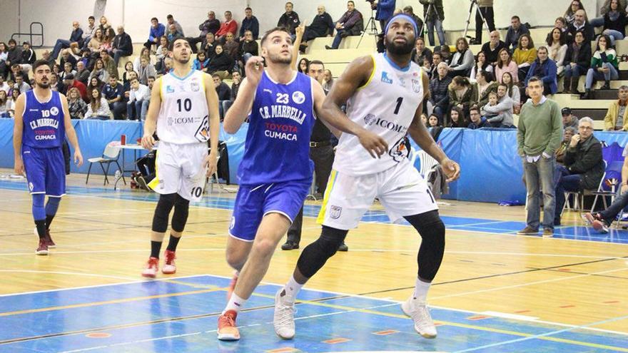 El CB Marbella vuelve a perder y el Forus Medacbasket se pone tercero