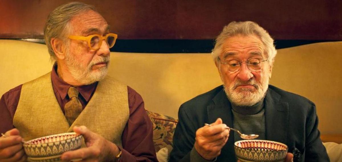 Fotograma del programa con Robert de Niro.   | // DISNEY+