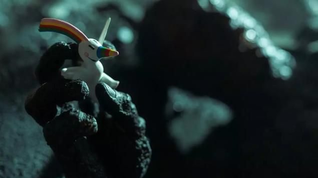 Salen a la luz imágenes inéditas de la serie '1992' rodada en Sevilla