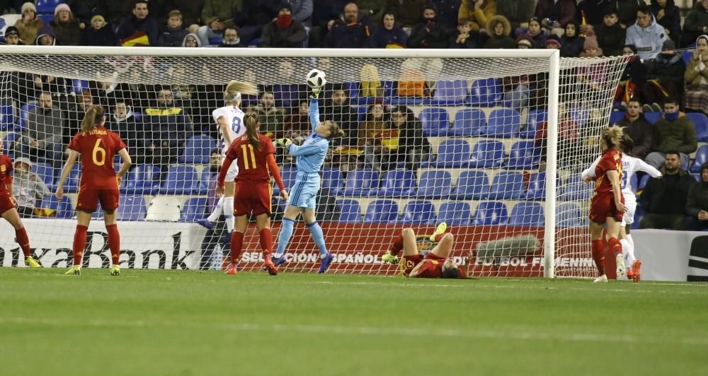 El Rico Pérez registra récord de asistencia a un partido de la selección femenina de fútbol