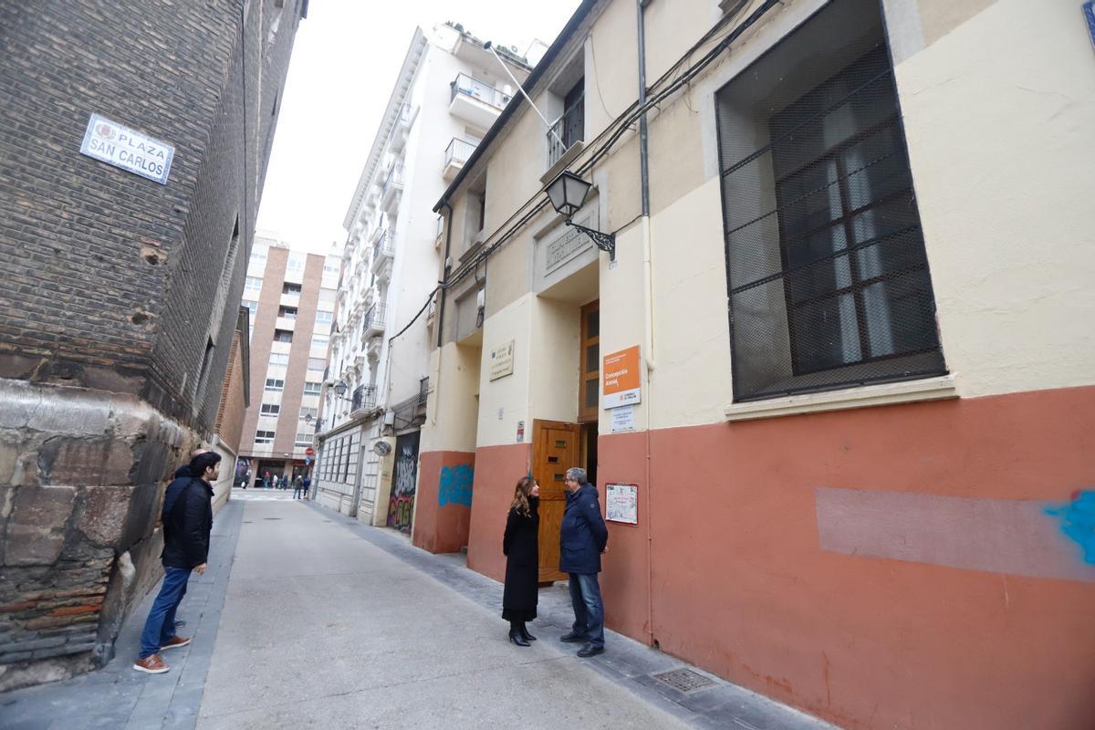 Exterior del colegio Concepción Arenal donde de instalará el futuro museo de la Semana Santa de Zaragoza.
