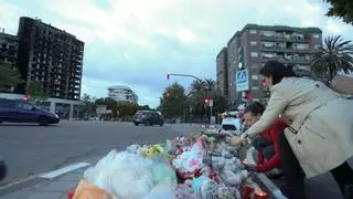 Los afectados del incendio de Campanar, dos meses después: "Nos sentimos desamparados"