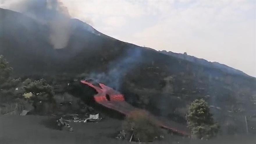 Nueva boca de lava en el volcán de La Palma