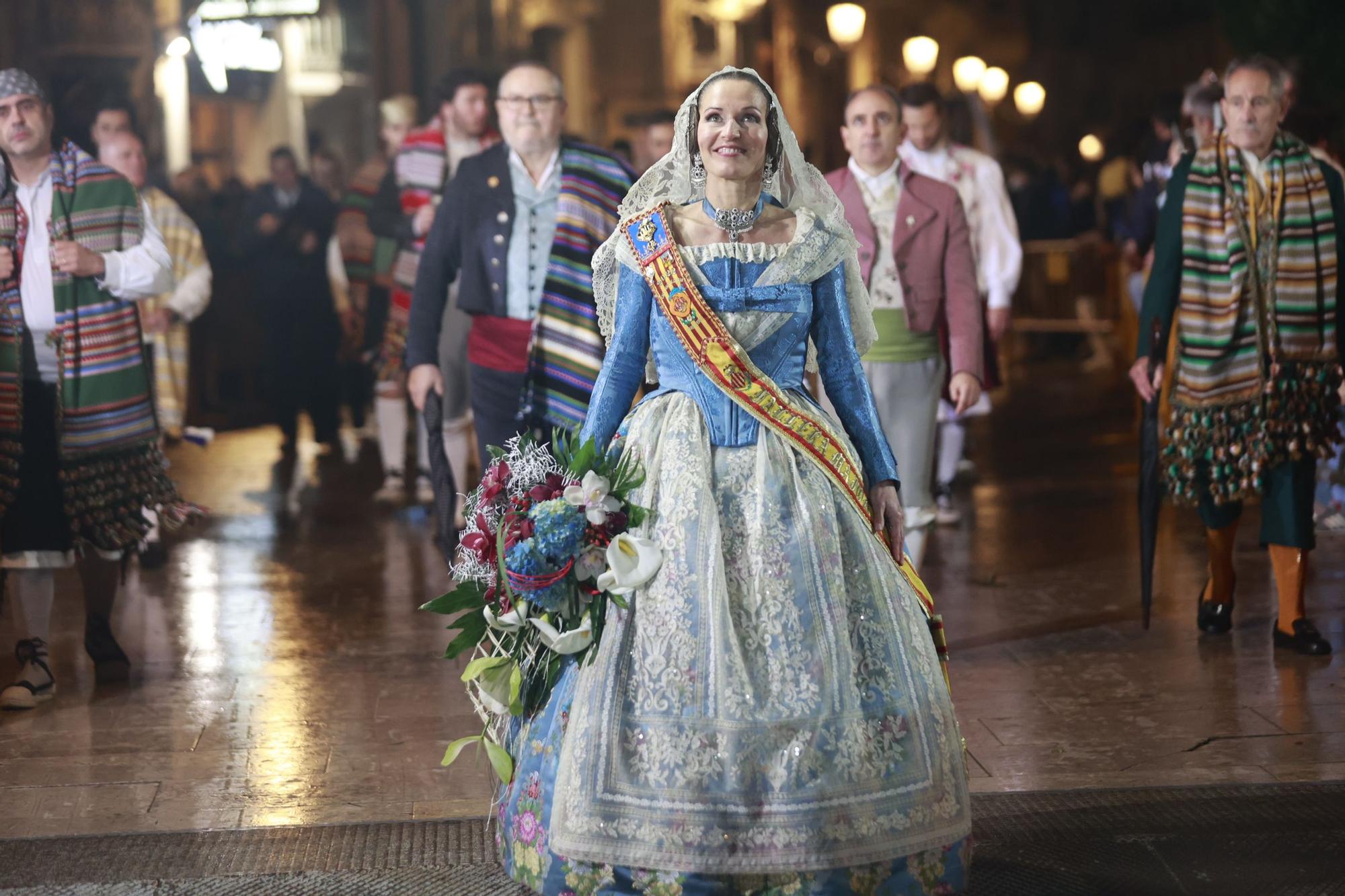 Búscate en la Ofrenda por la calle Quart (entre 22.00 y 23.00 horas)