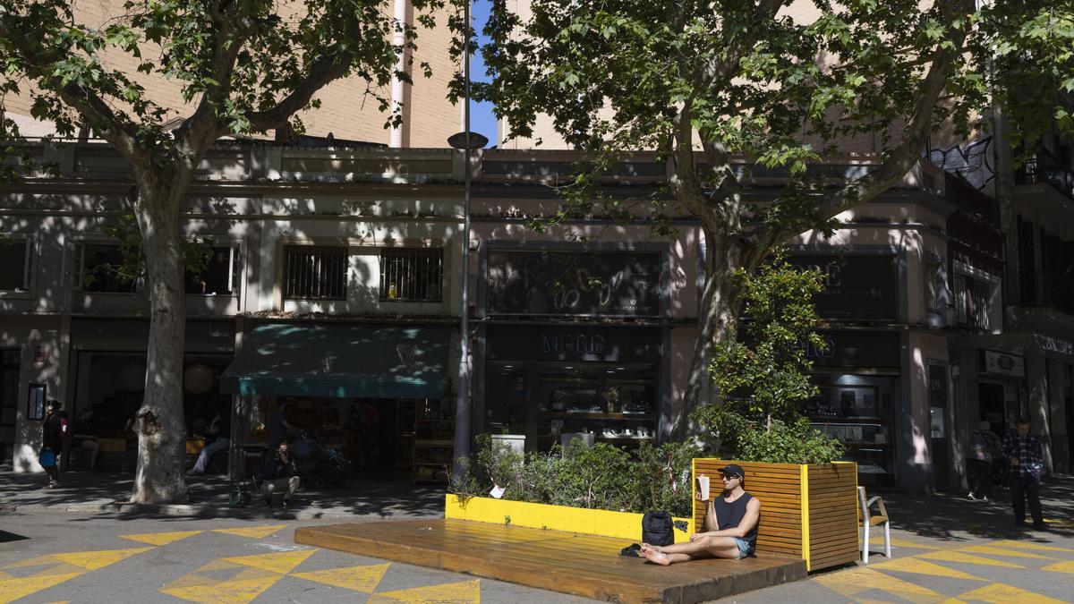 El cruce de Borrell con Parlament, justo frente a la esquina del Federal.