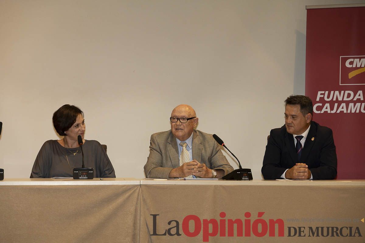 Entrega de los premios de la Fundación Robles Chillida a estudiantes caravaqueños