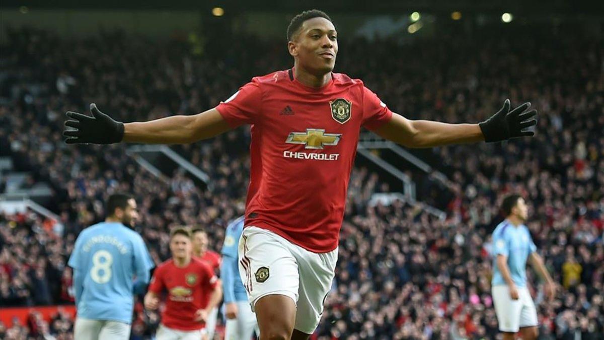 Martial abrió el camino de la victorial al United