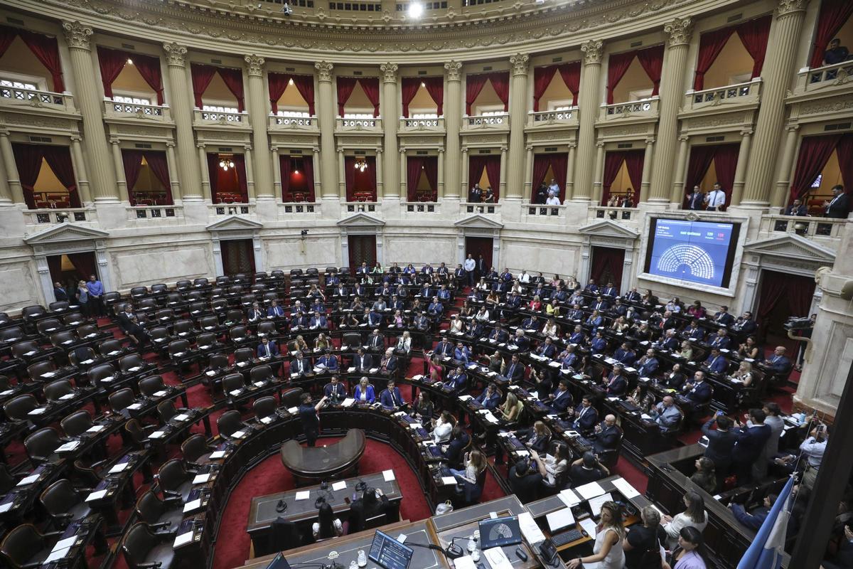 El Congreso de Argentina aprueba la rebaja de edad de imputabilidad penal a 14 años