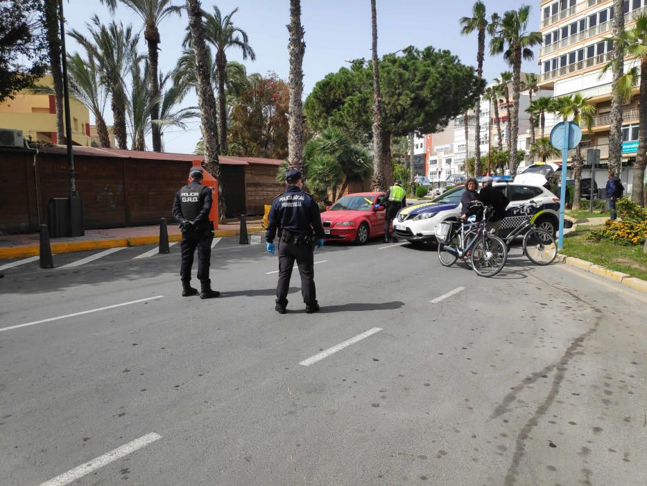 La Policía Local de Torrevieja impone cien multas por incumplir la curentena