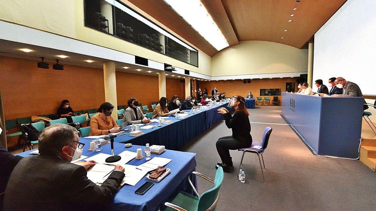 The Board of Trustees held yesterday in Valencia. The Board of Trustees held yesterday in Valencia.