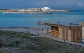 Formentera hace efectivas las sanciones a los quioscos de playa