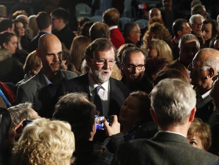 Rajoy compartió escena con Feijóo y otros líderes del PP en el Mar de Vigo