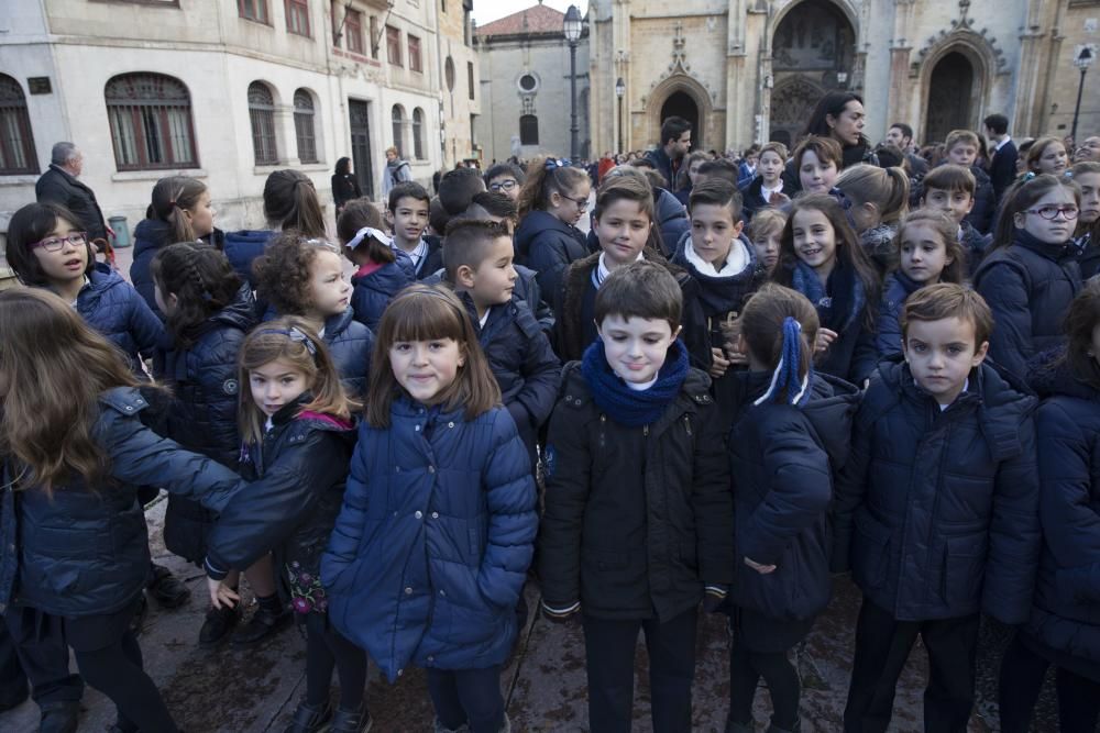 El colegio Amor de Dios celebra la Niña María