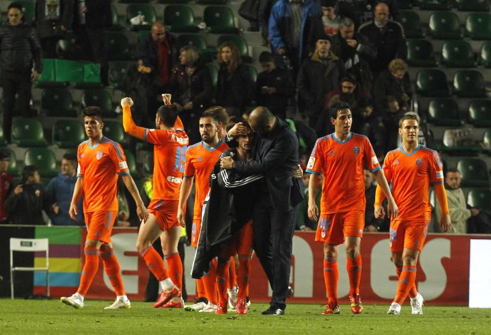 Elche 0 - Valencia 4 La gran noche del General Otamendi