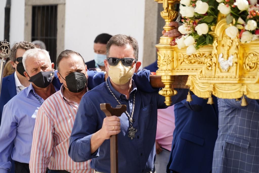 La Virgen de Luna procesiona en Villanueva de Córdoba