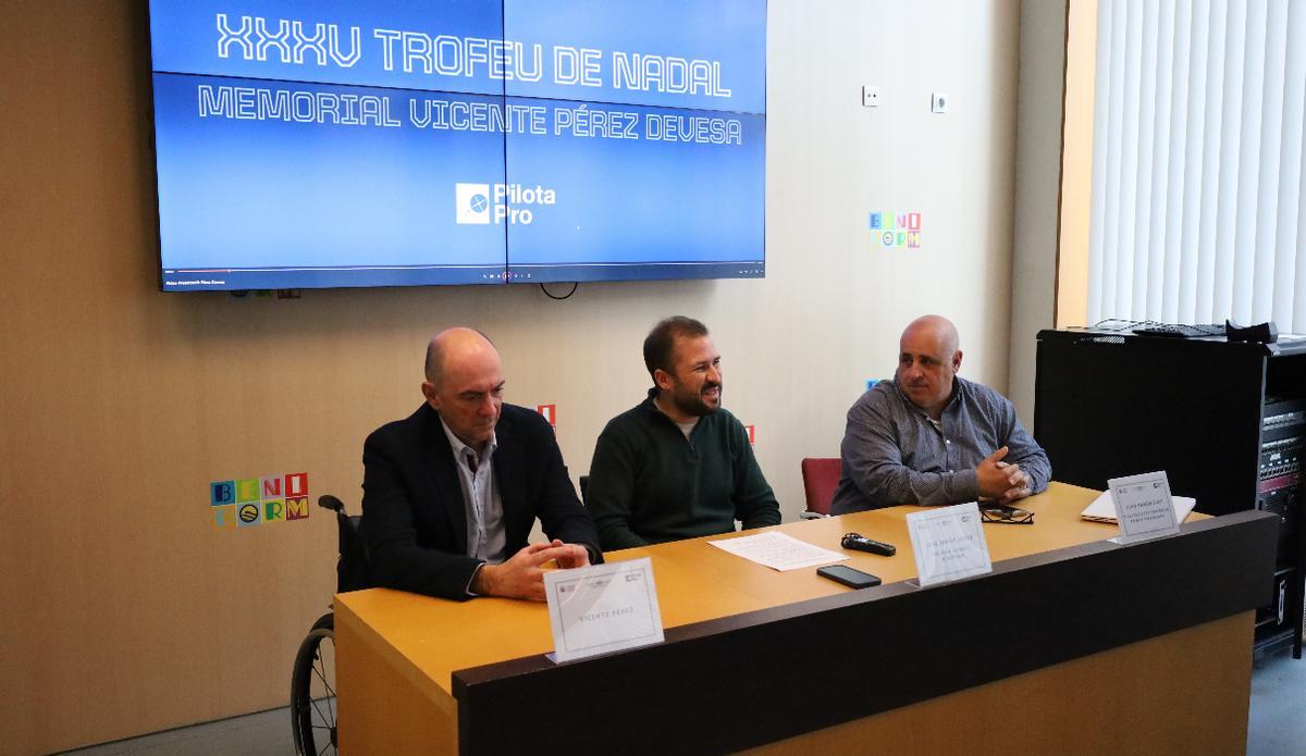 La presentació es va celebrar a la sala de premsa de l'Ajuntament de Benidorm.