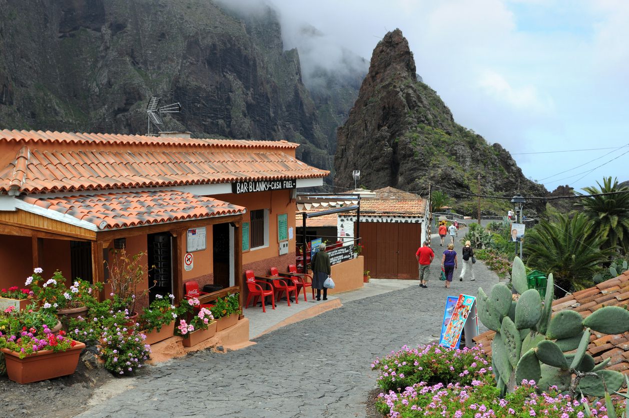 Pequeño pueblo Masca la montaña de Tenerife.