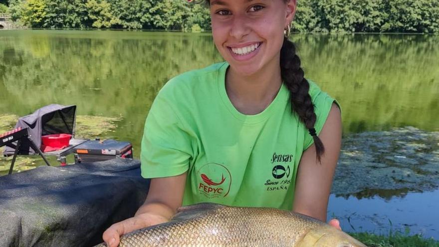 La pescadora Clàudia Raya contribueix al tercer lloc d’Espanya al mundial U15