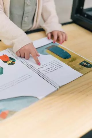 El hábito de leer que puede ayudarte a ahorrar tiempo y evitar errores en el trabajo y en casa