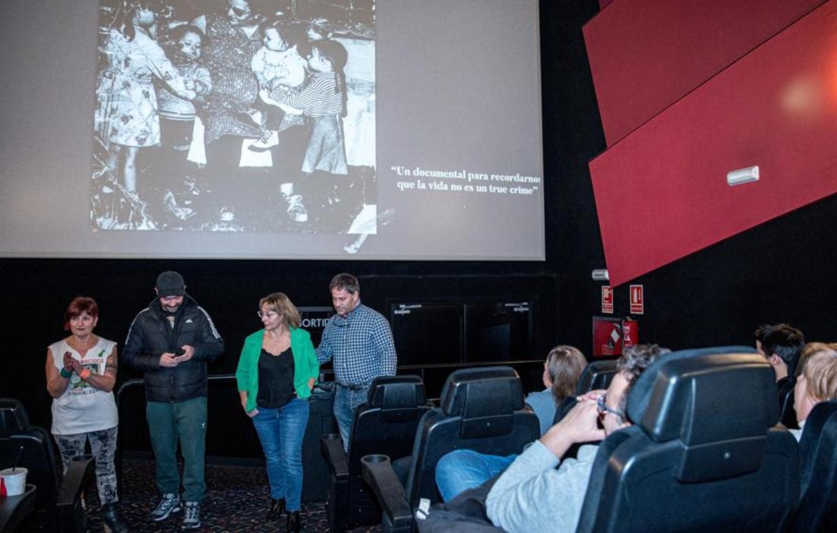 La família en la presentació del documental "Els Òrrit"