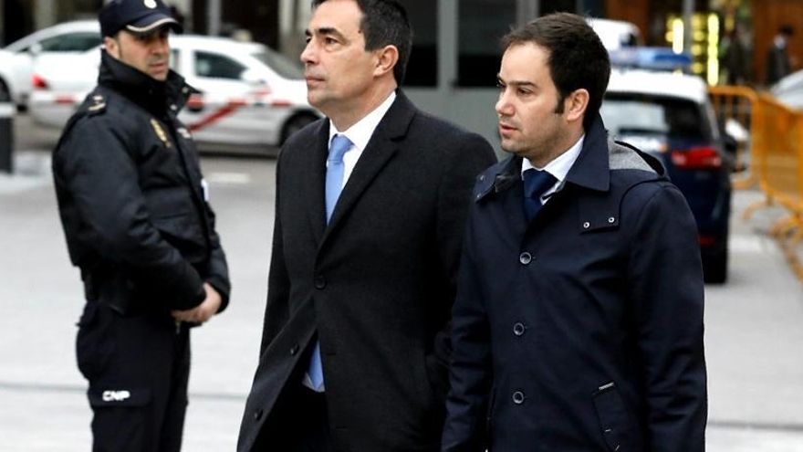 L&#039;exdirector dels Mossos Pere Soler arribant a declarar.