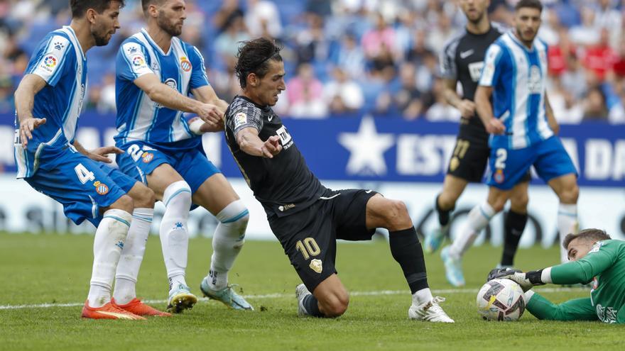 Espanyol y Elche firman tablas en un duelo sin dueño